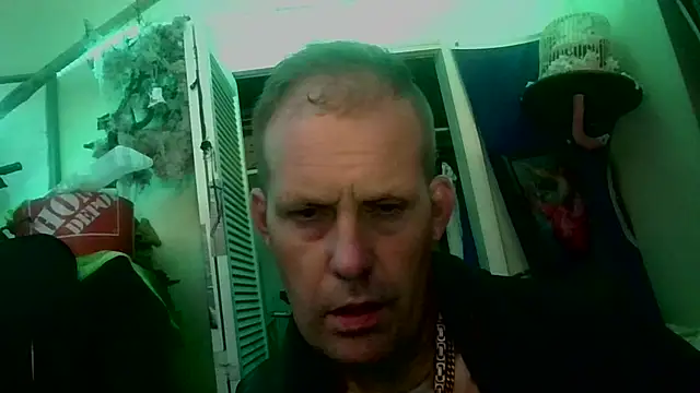 strokingjoe14585 online show from July 15, 2026, 3:57 am