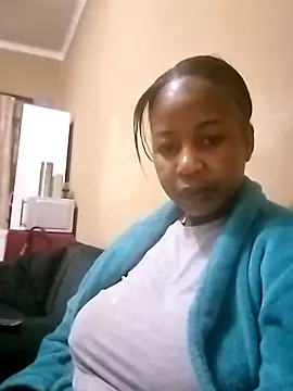 Prettylicou online show from April 13, 2026, 10:36 pm