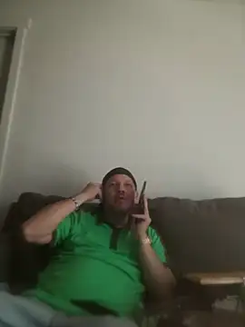 yourMasterisBored online show from April 7, 2026, 5:04 pm