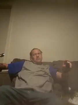 yourMasterisBored online show from April 9, 2026, 2:24 am