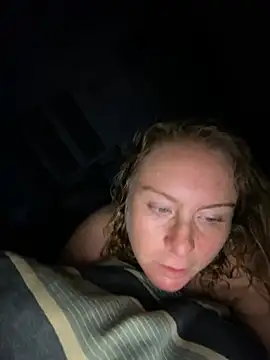 SecretBlondee online show from July 14, 2026, 9:21 pm
