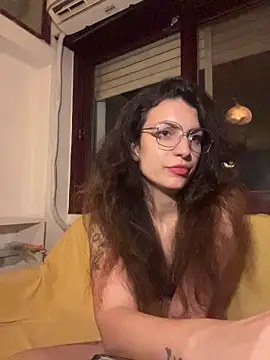 conejita000 online show from April 28, 2026, 2:27 am