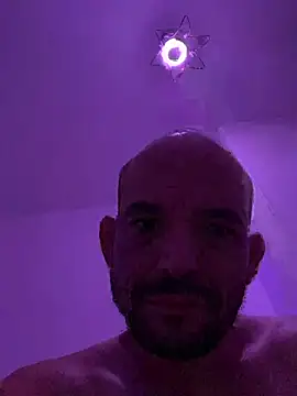 Snapshot of Rafael23cmSP chatting on March 17, 2026, 12:24 am Rafael23cmSP online show from March 17, 2026, 12:24 am