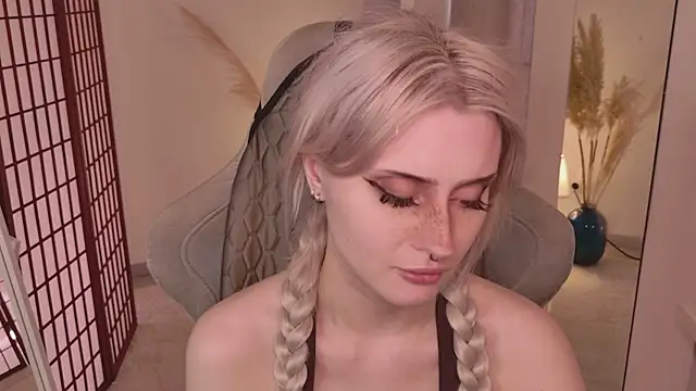 oh  lily online show from June 6, 2026, 2:11 pm