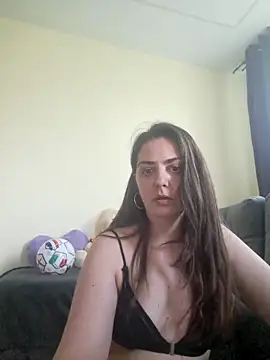 Arya Malone online show from June 18, 2026, 11:26 am