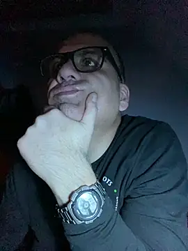 Guapo007sexy online show from July 1, 2026, 10:10 pm