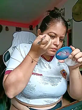Snapshot of Bonny_rousse01 chatting on June 25, 2026, 12:32 pm Bonny rousse01 online show from June 25, 2026, 12:32 pm