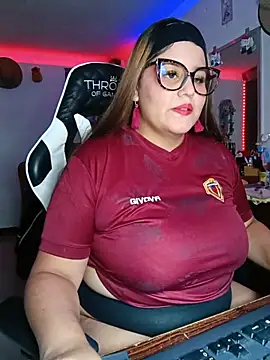 Snapshot of Bonny_rousse01 chatting on June 19, 2026, 1:17 pm Bonny rousse01 online show from June 19, 2026, 1:17 pm