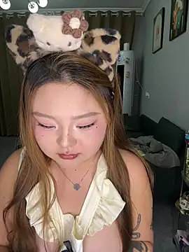 MIJ44445555 online show from July 11, 2026, 5:02 pm