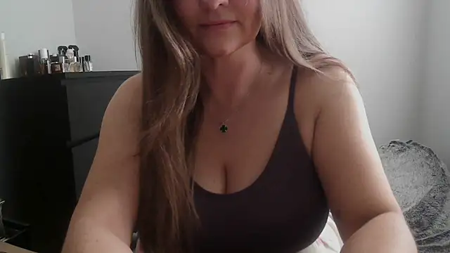 Goddess-GraceX online show from June 20, 2026, 8:14 pm