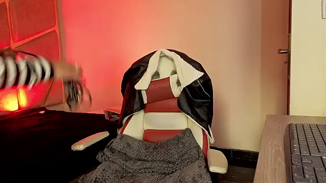 Snapshot of Antonella_Santorini chatting on May 20, 2026, 5:10 pm Antonella Santorini online show from May 20, 2026, 5:10 pm