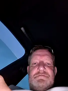 Notiesfuk online show from May 30, 2026, 9:31 pm