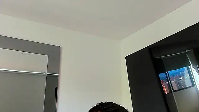 Raytorres online show from June 1, 2026, 7:13 pm