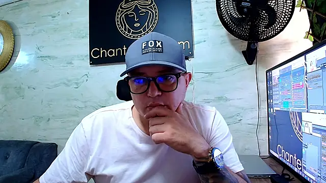maximo daddy online show from April 29, 2026, 2:54 pm