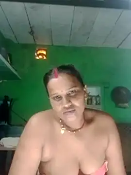 Shivani09900 online show from July 10, 2026, 9:09 am