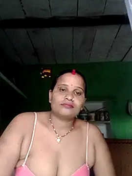 Shivani09900 online show from July 2, 2026, 3:23 am