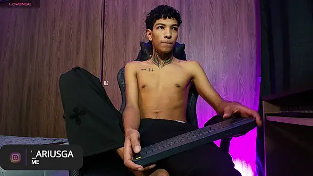 im Usuga online show from June 15, 2026, 8:14 am