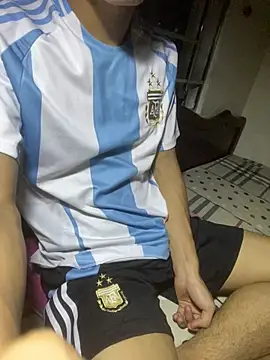 ronaldo8266 online show from July 8, 2026, 3:13 pm