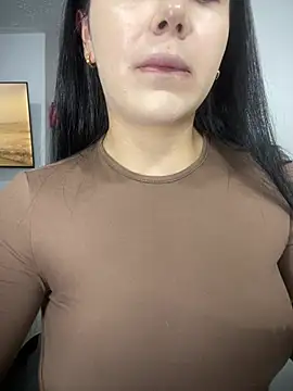 Cami olarte online show from June 23, 2026, 8:18 pm