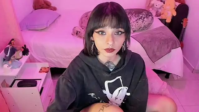 bunny pao online show from April 12, 2026, 5:11 am