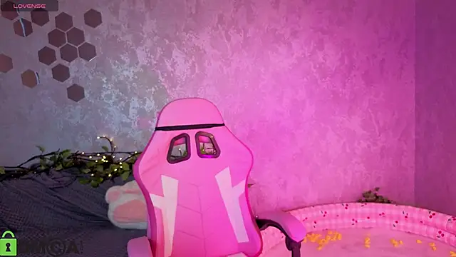 Jane Goddesss online show from June 15, 2026, 1:50 am