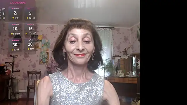 Snapshot of Shooting-Star- chatting on June 12, 2026, 4:05 pm Shooting-Star- online show from June 12, 2026, 4:05 pm