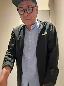 Snapshot of RYUICHI_1919 chatting on July 5, 2026, 2:05 am RYUICHI 1919 online show from July 5, 2026, 2:05 am