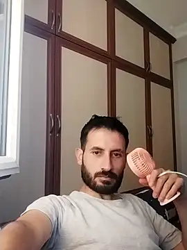 hornyturkishboy1994 online show from June 30, 2026, 8:47 am