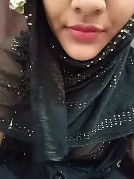 Miss Noor   online show from July 4, 2026, 3:46 am