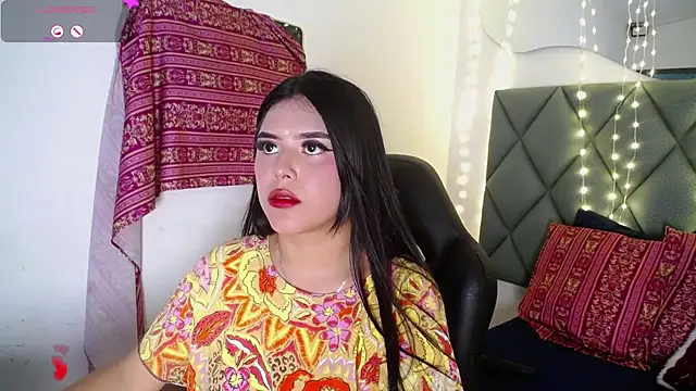 Snapshot of devika_kumar chatting on June 5, 2026, 7:30 pm devika kumar online show from June 5, 2026, 7:30 pm