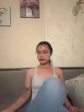 Z Milll online show from June 27, 2026, 3:51 pm