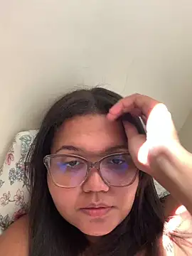 viviboraaaa online show from April 25, 2026, 2:47 pm