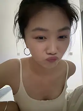 Shanshan 1267 online show from June 18, 2026, 2:11 pm