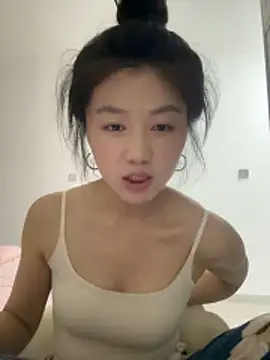 Shanshan 1267 online show from June 7, 2026, 12:54 pm