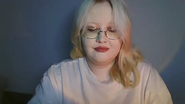 Elayne Sweet online show from June 30, 2026, 6:02 am