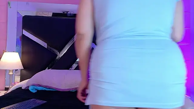 Veronica Nasty  online show from June 16, 2026, 7:25 pm