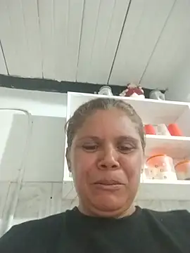 Zafiro MD online show from July 4, 2026, 2:29 am