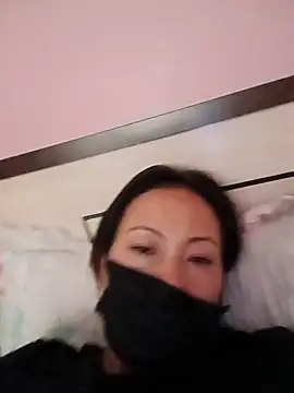 Bristy BigBoobs online show from June 21, 2026, 4:40 am