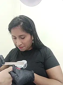 SofiaMendez1  online show from June 18, 2026, 1:05 pm