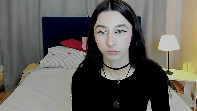 MelissaSparrow online show from June 7, 2026, 1:11 am
