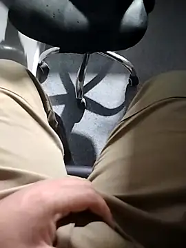 samosa7678 online show from April 22, 2026, 12:50 am