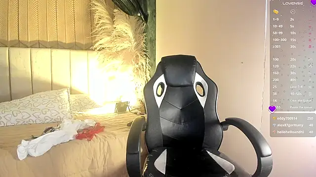 LexiAdamss online show from June 27, 2026, 12:55 pm