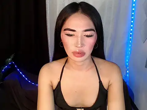 urasiankylie online show from June 11, 2026, 5:54 pm