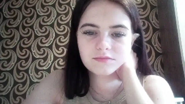 KikiAmino online show from June 19, 2026, 5:13 am