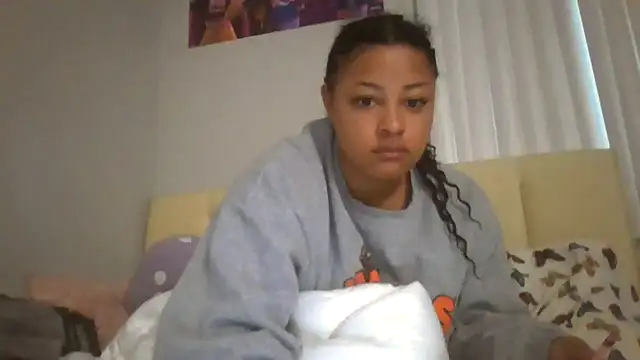 madzbailey online show from July 5, 2026, 12:56 pm