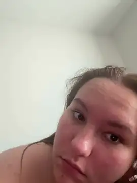 Hollpopss online show from April 14, 2026, 1:05 pm