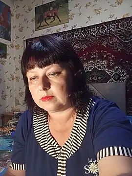 AuroKaria online show from June 17, 2026, 4:39 pm