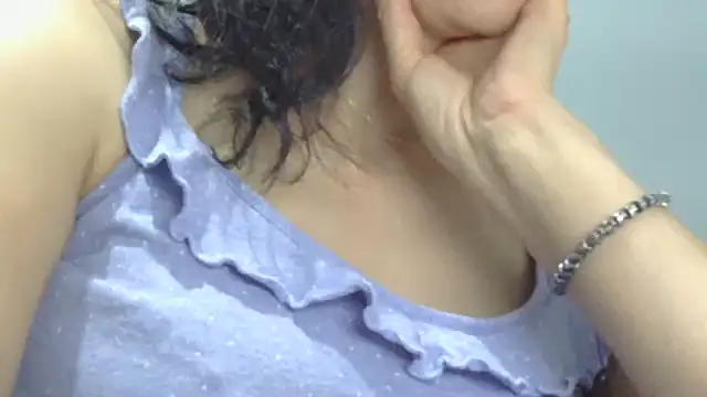 sara 41 online show from June 24, 2026, 6:28 pm