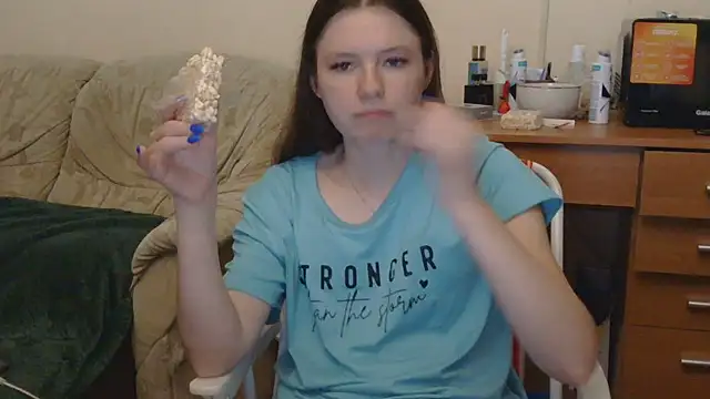 JessicaHolland1 online show from June 9, 2026, 6:31 pm