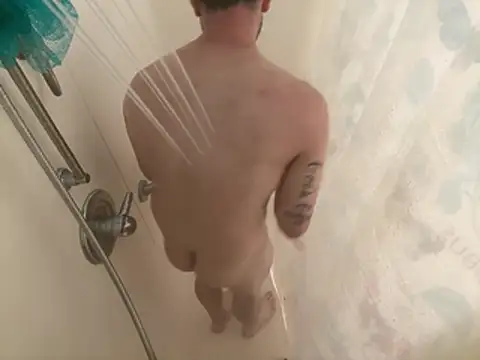 Snapshot of Dstat715 chatting on April 4, 2026, 5:52 pm Dstat715 online show from April 4, 2026, 5:52 pm